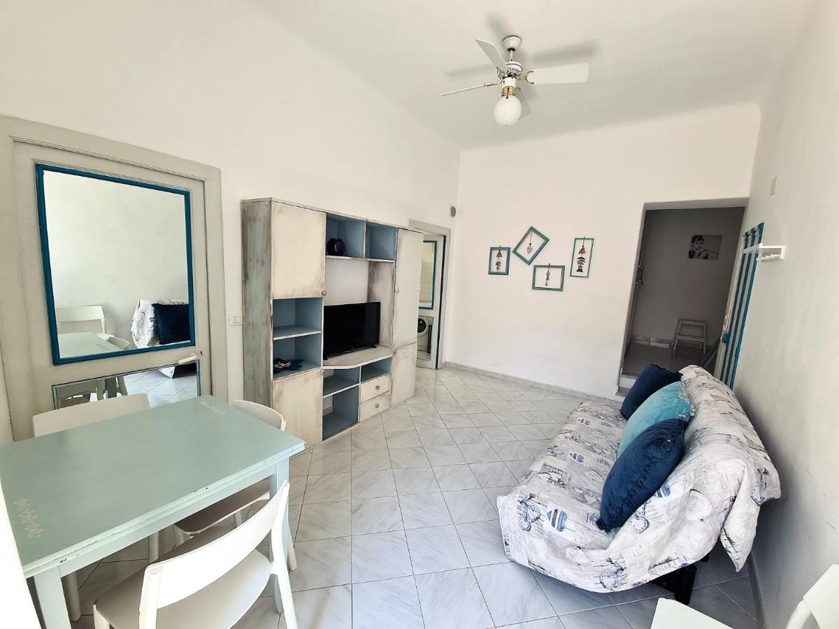 Casa Cici A 50 Mt Dal Mare Apartment Финале Лигуре Екстериор снимка